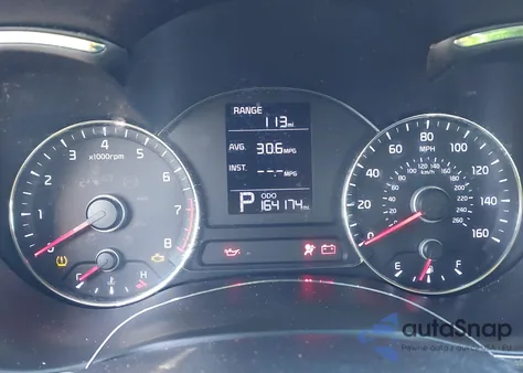 2015 Kia Forte Lx z USA, uszkodzony, nr VIN KNAFX4A65F5276635